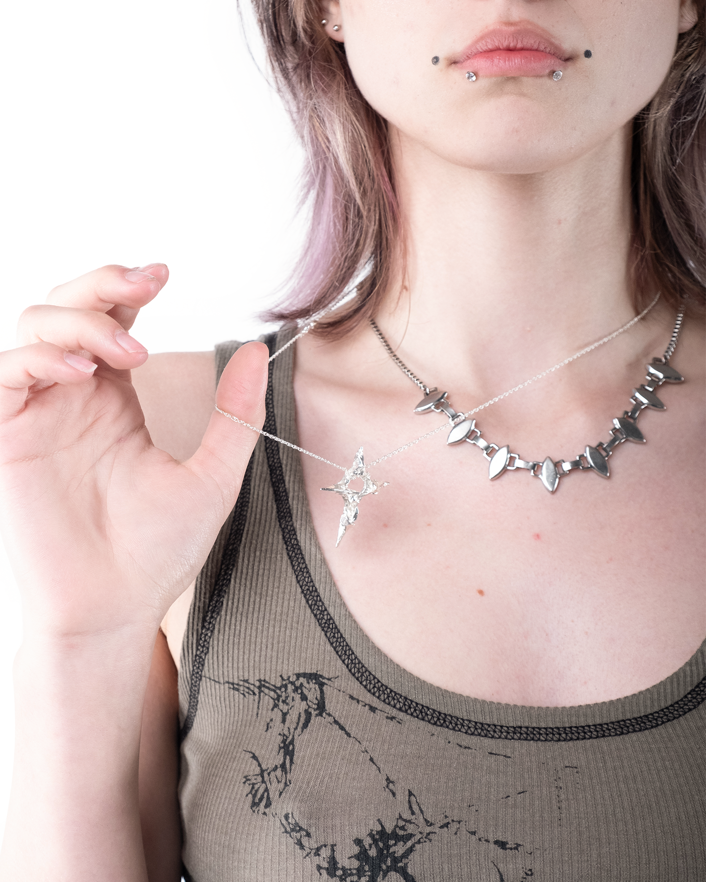 xycrus necklace