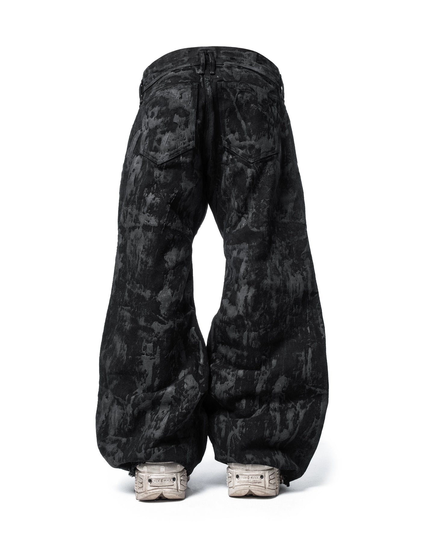 mythe flared denim