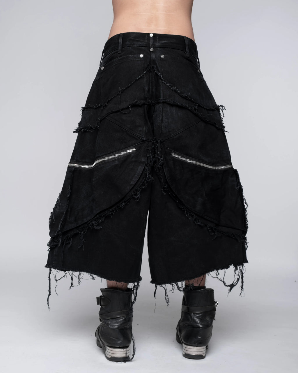 alolus jorts