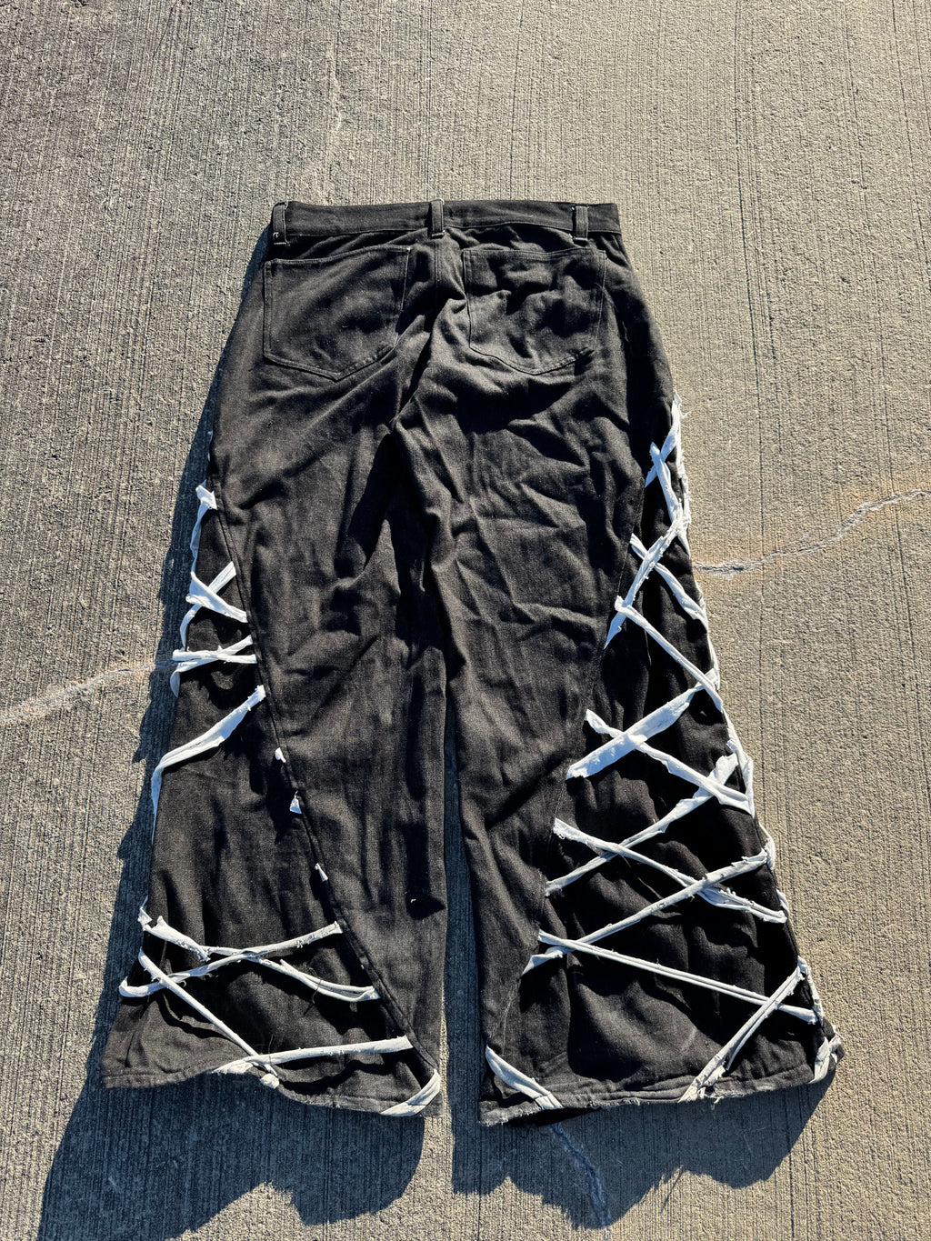 [31] flared denim sample