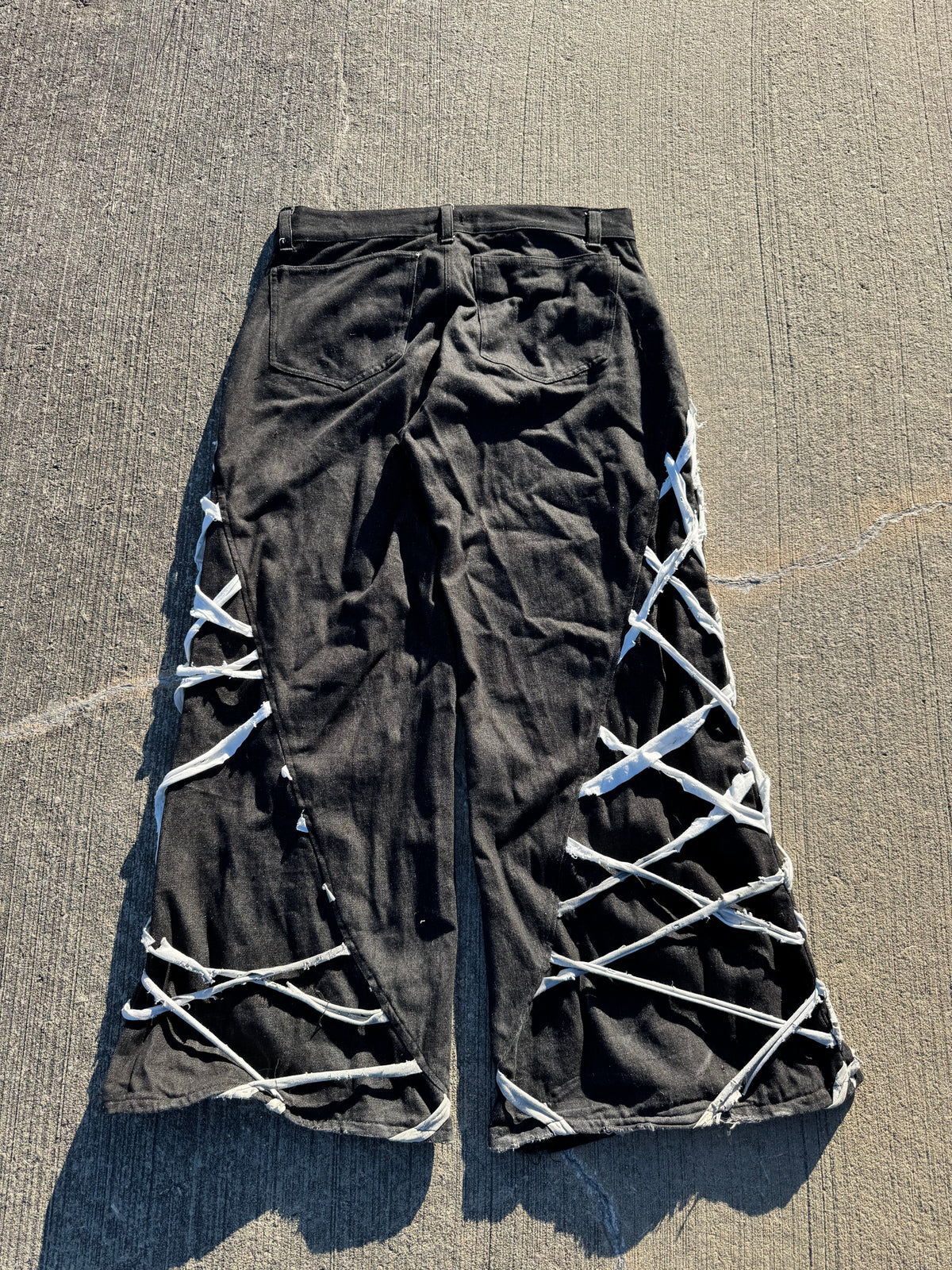 [31] flared denim sample