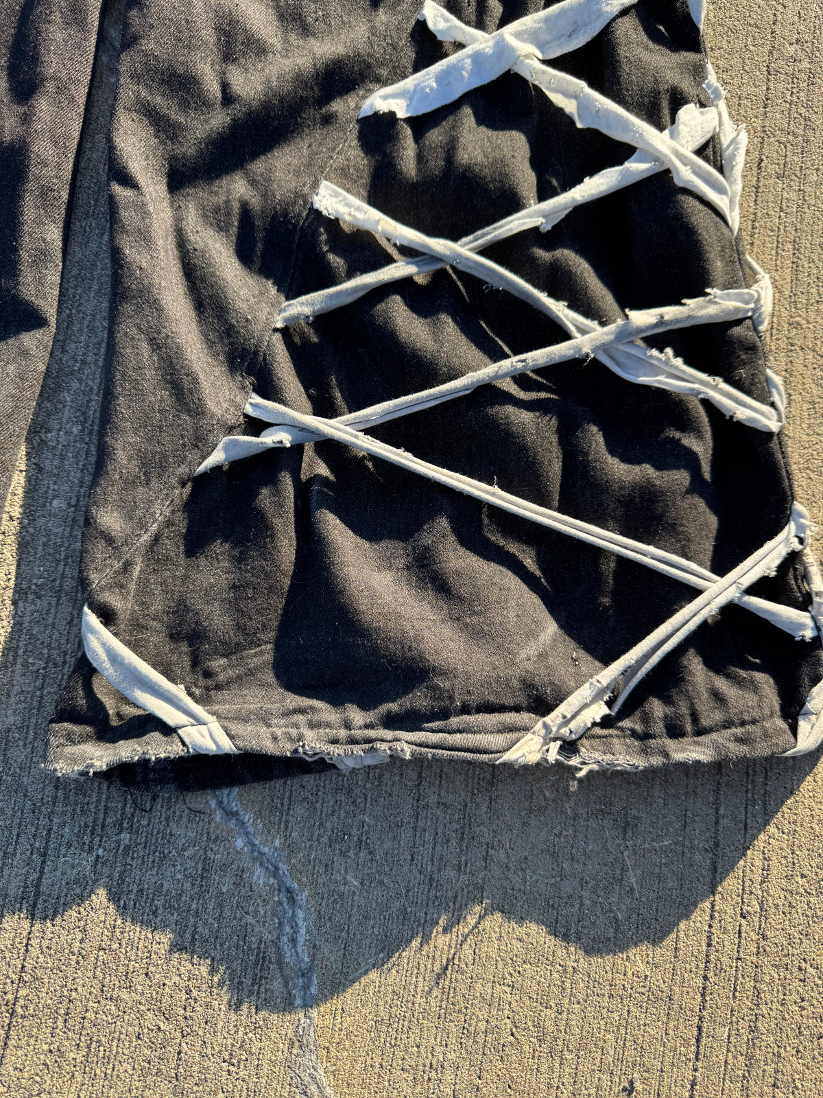[31] flared denim sample