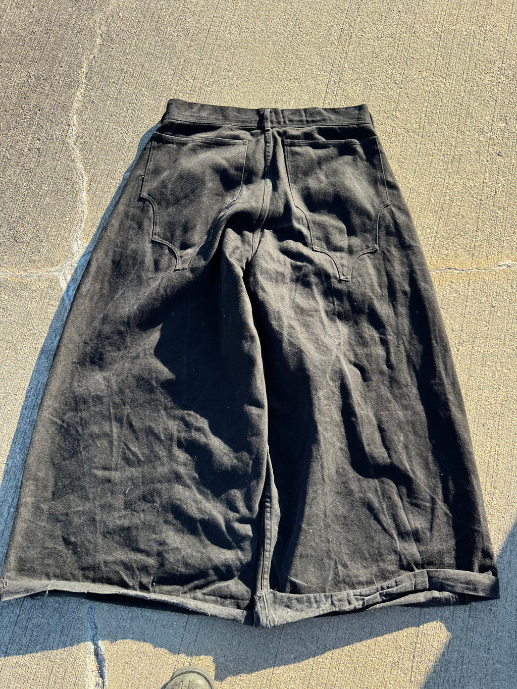 [33] baggy denim sample