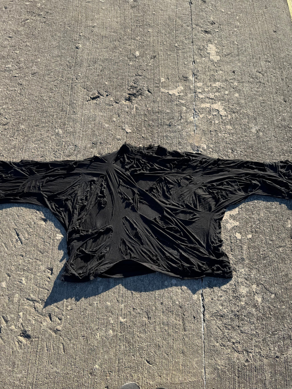 [40] runway distressed longsleeve