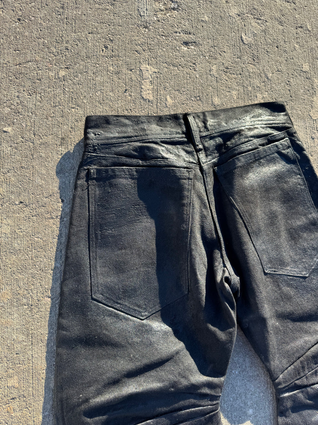 [43] runway alien bootcut denim