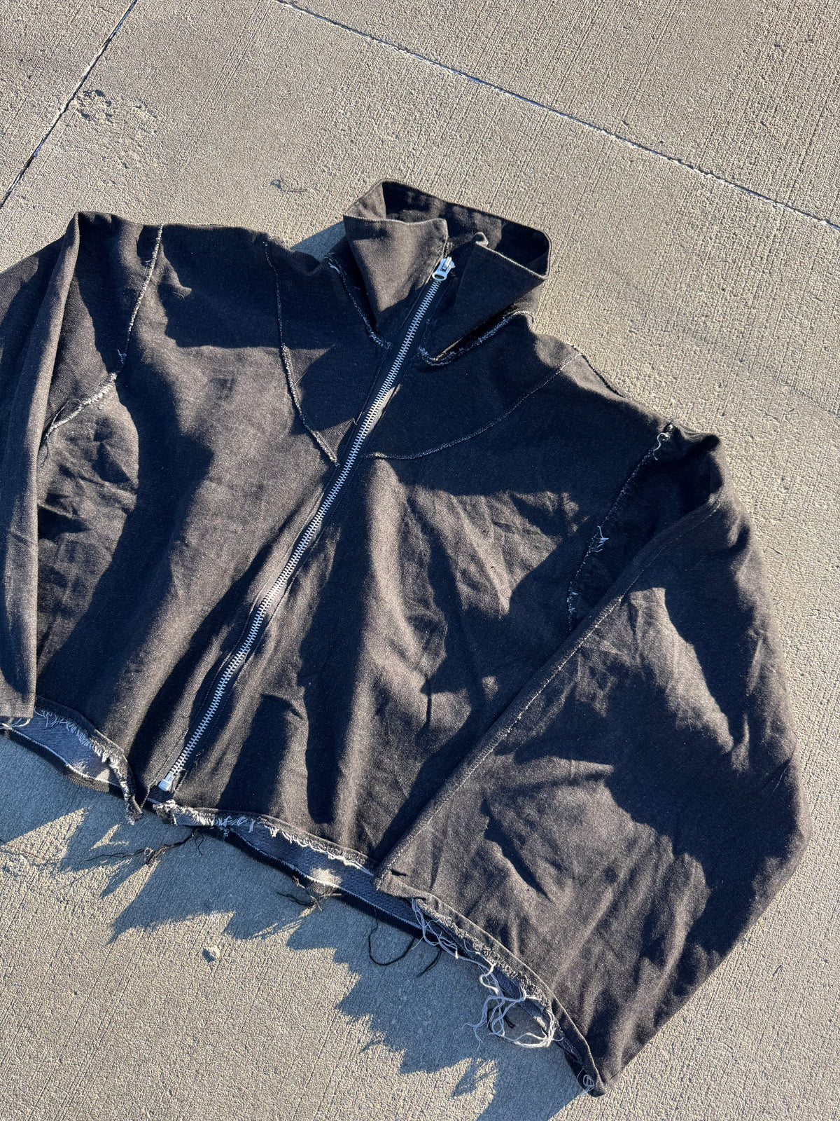 [49] wide denim jacket sample