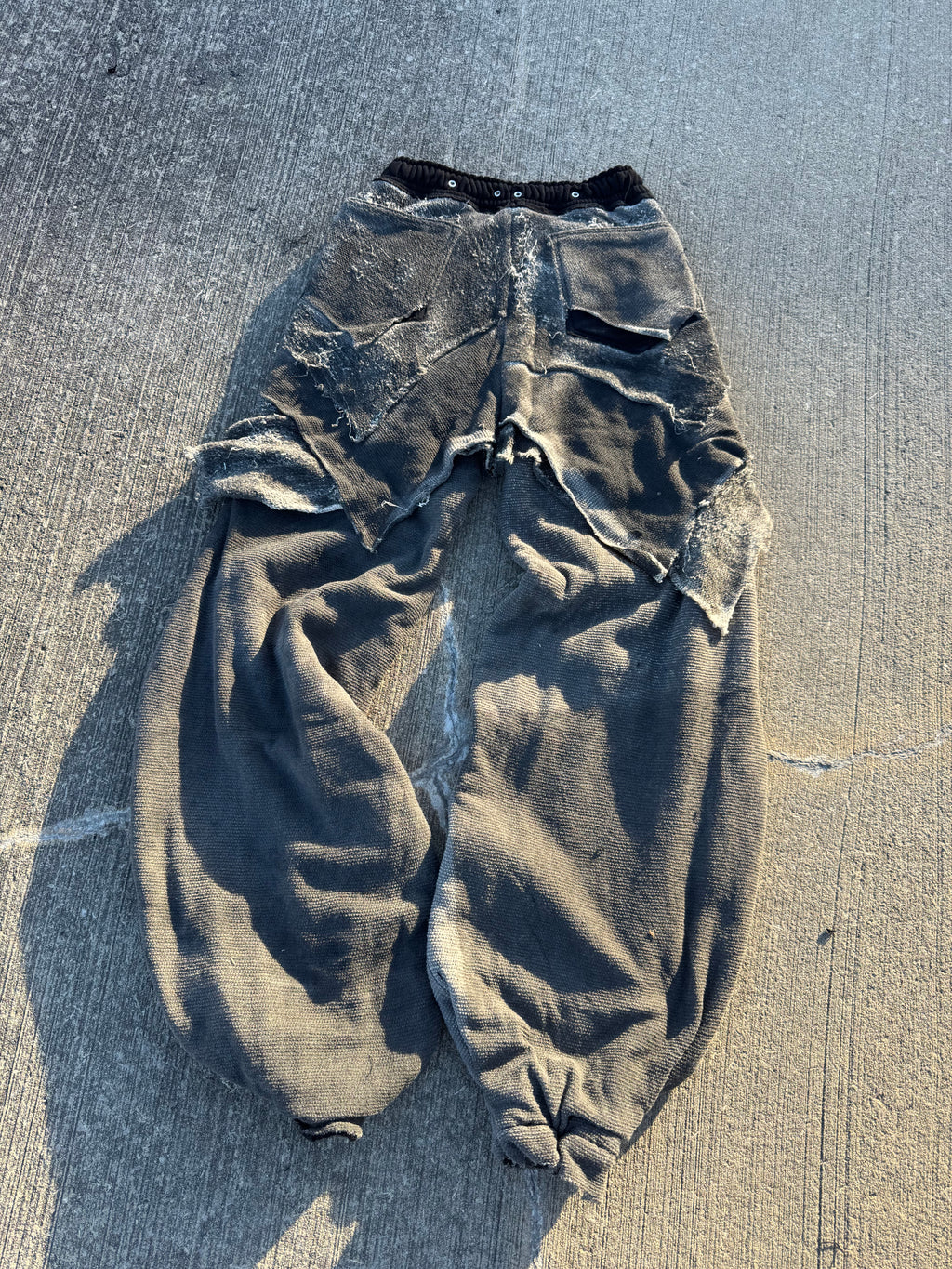 [53] sweatpants sample