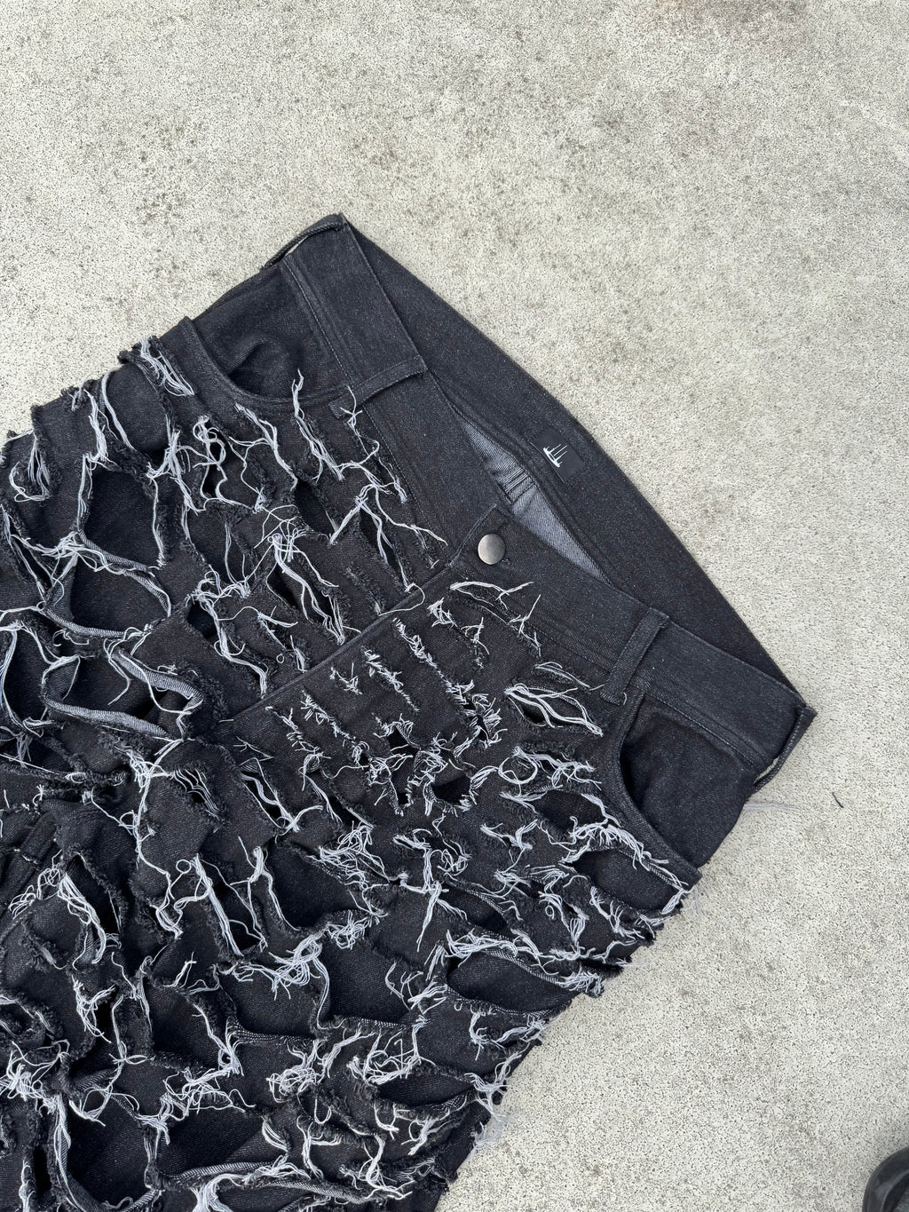 [22] delinium denim sample