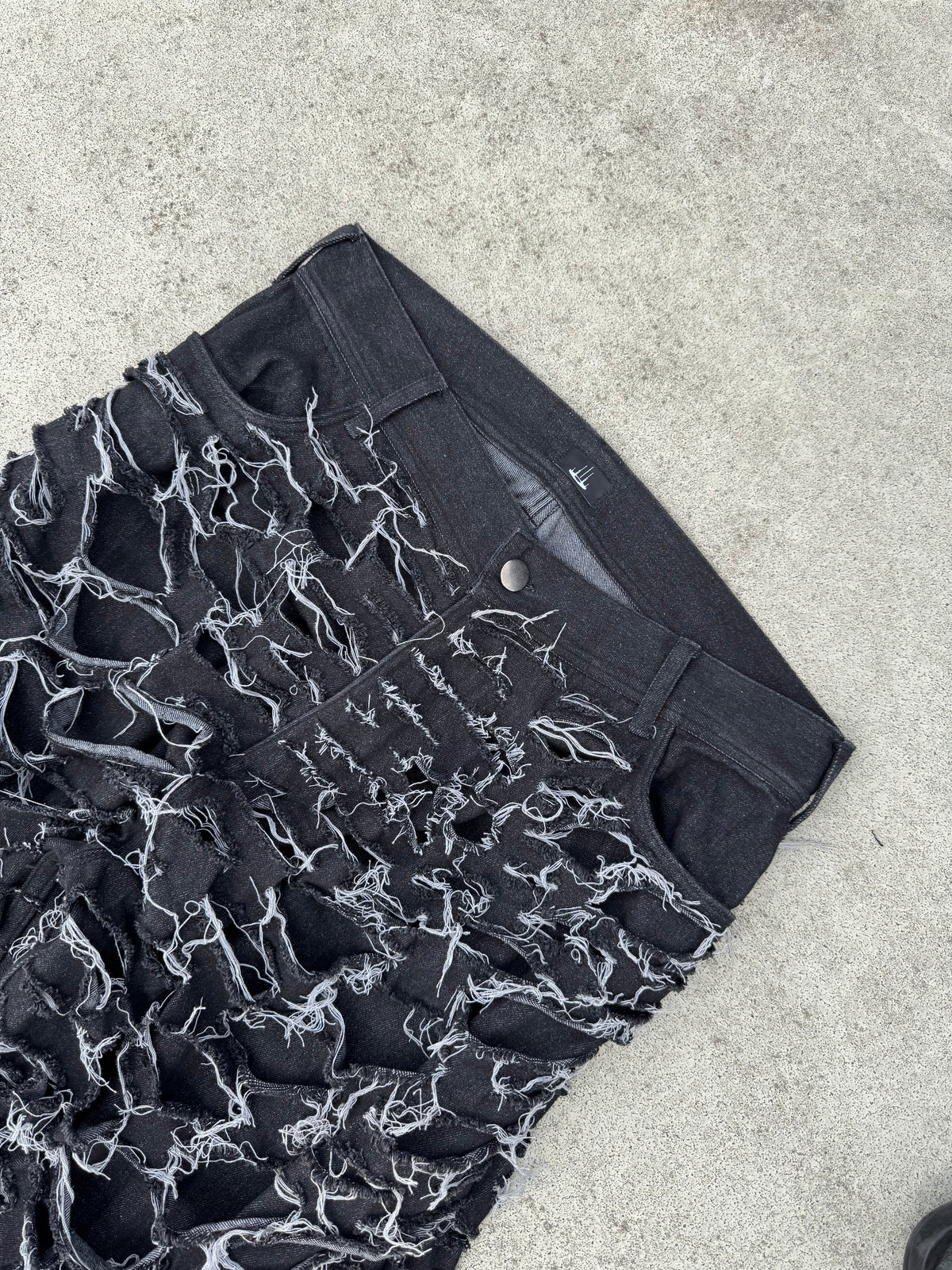 [22] delinium denim sample