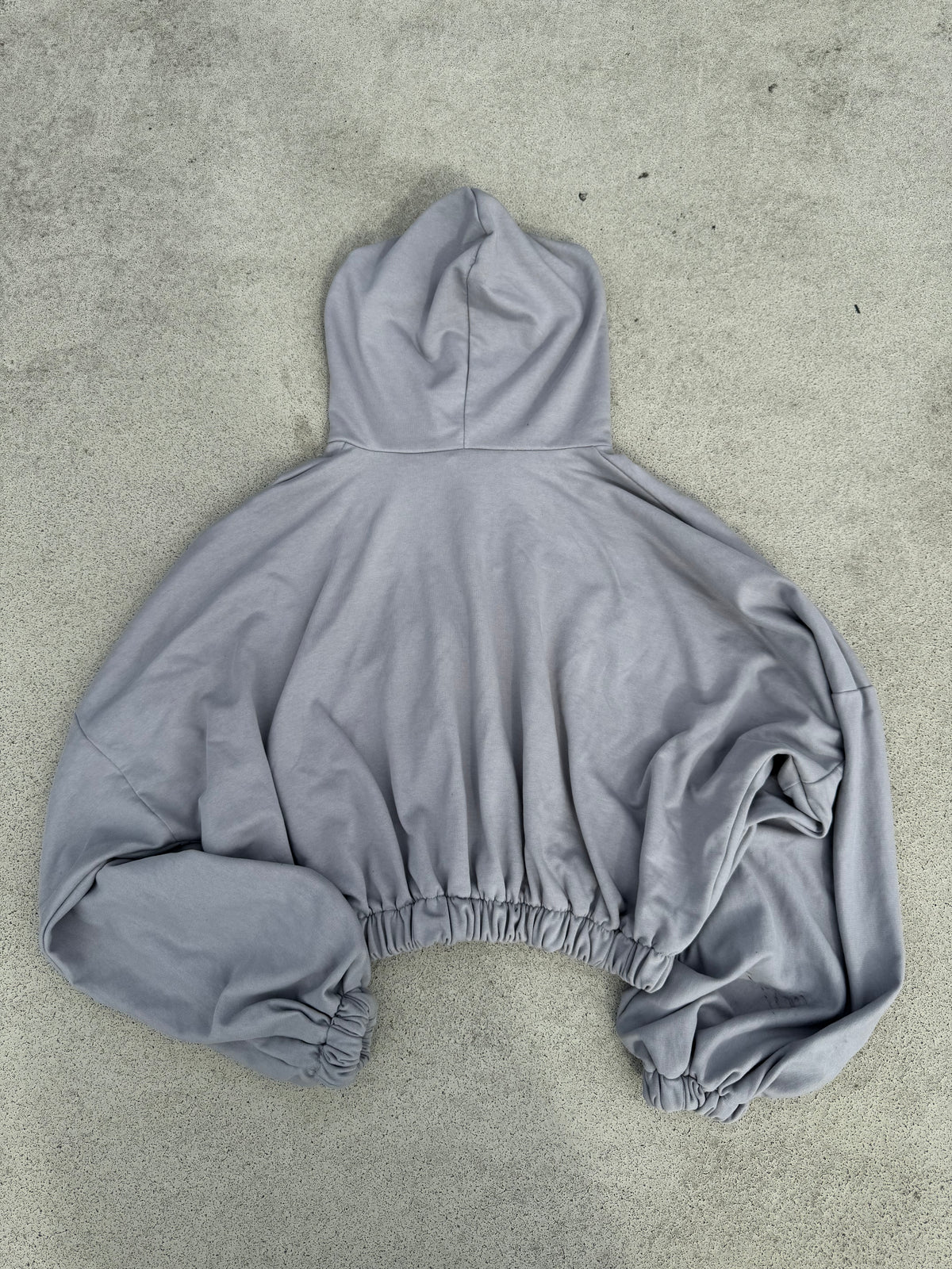 [26] zip hoodie sample