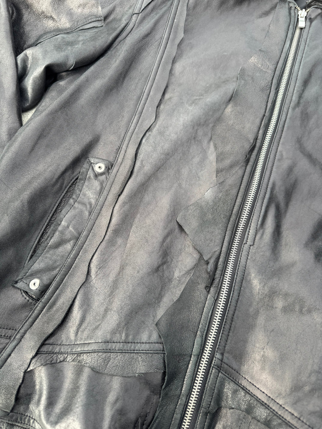 [28] fyric leather jacket sample