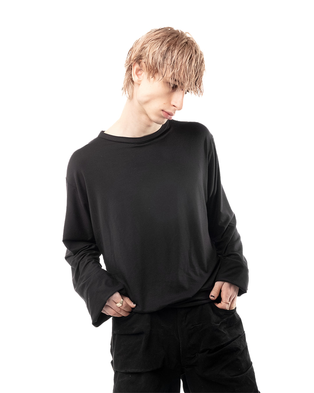 vythri longsleeve
