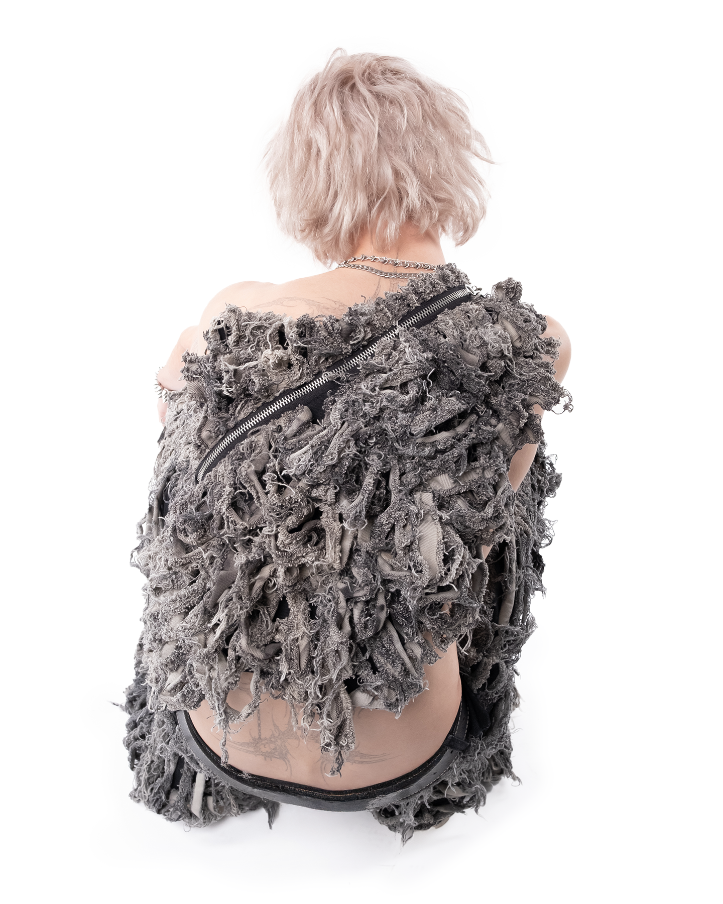 antrus sling bag